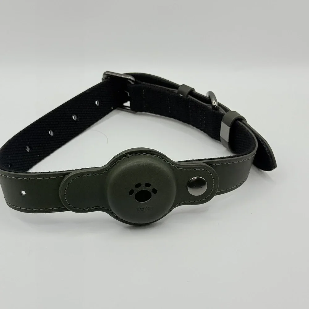 MODUS Adjustable Dog Collar with AirTag Holder Olive Green Size L 12.5-21